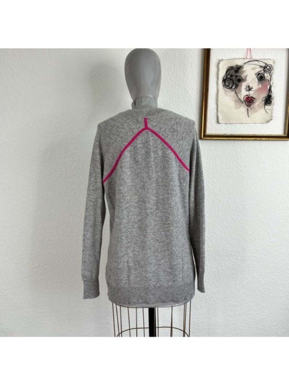 Autumn Cashmere Y Contrast Pink V Neck Gray Cashmere Sweater